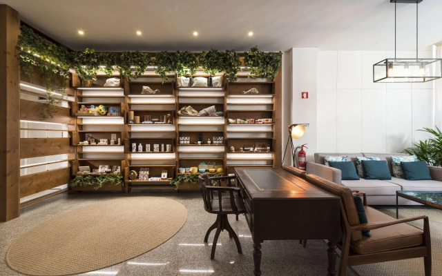 Bloom House by Sweet Porto