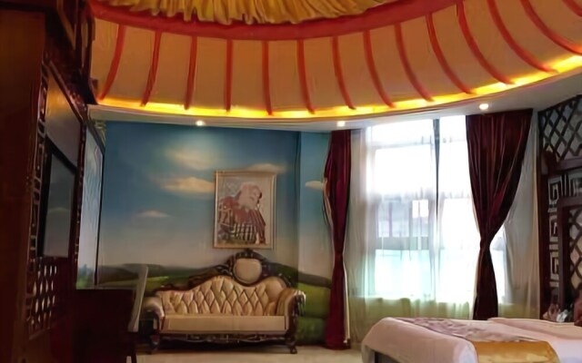 Window of World Theme Hotel