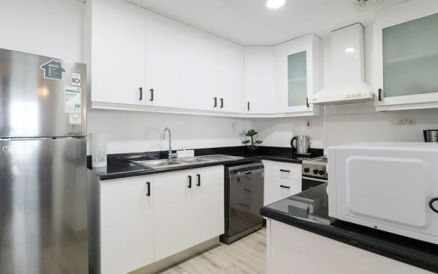 Shams by Hi Guests Vacation Homes