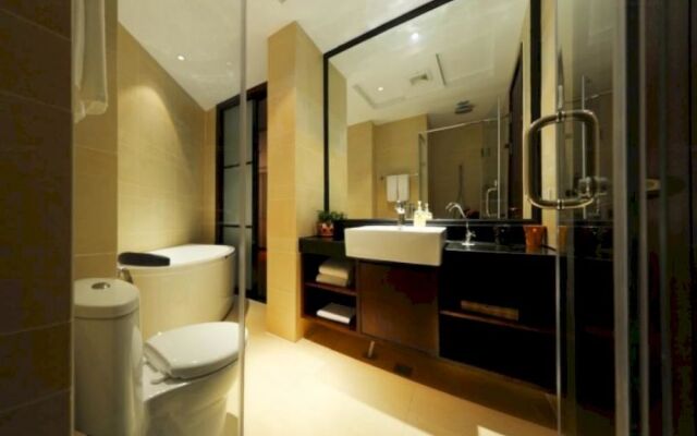 Yiwu Byland World Hotel