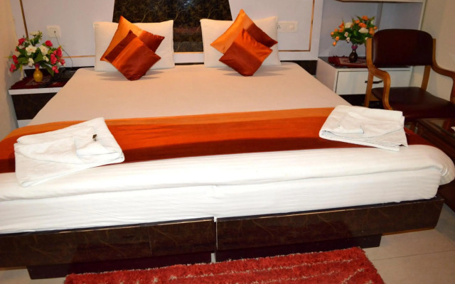 Hotel Su Shree Continental