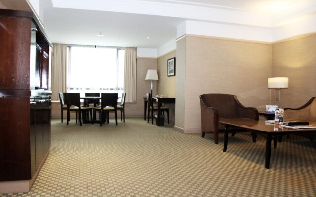 Pacific Regency Hotel Suites