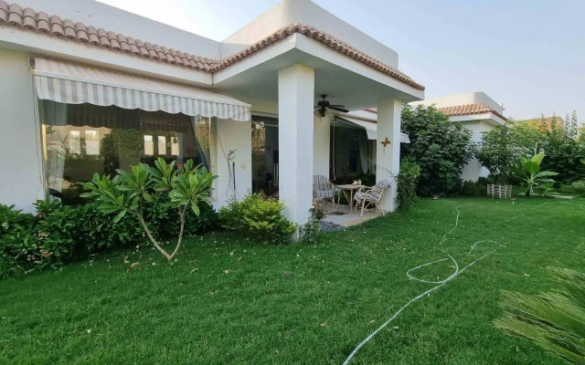 Luxor Rose Villa