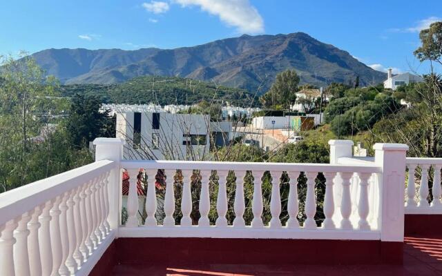 Villa 5 beds with private pool near Estepona - 5007