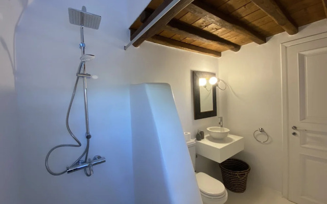 Villa Alessandra - Near Ornos Beach