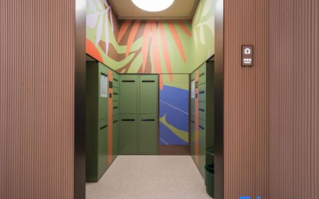 Orange Shenzhen Baoan Haiya Splendid City Hotel