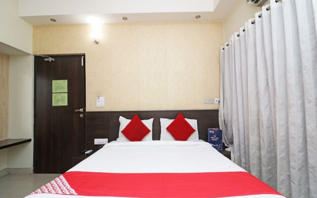 OYO 6903 Hotel Shelter