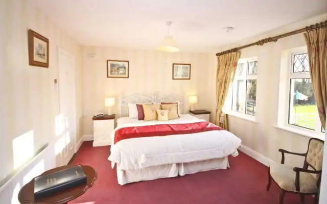 Newlands Country House