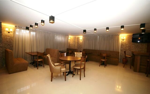 Basilon Hotel