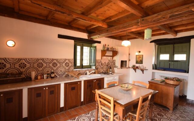Cozy Holiday Home in Collesano With Pool