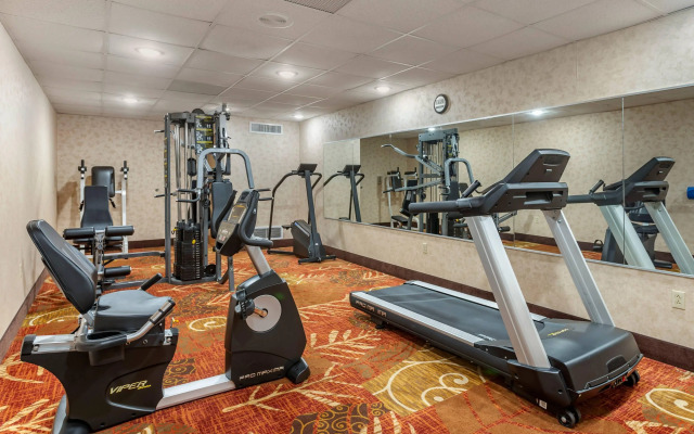 Comfort Inn & Suites Branson Meadows