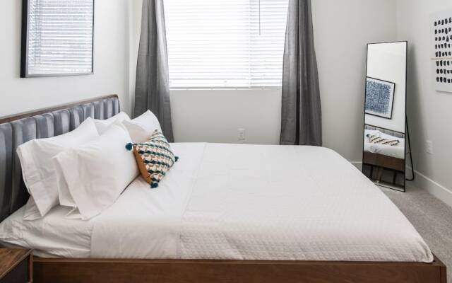 CozySuites Artistry Cincinnati