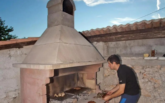 Holiday Home Stancija Becic