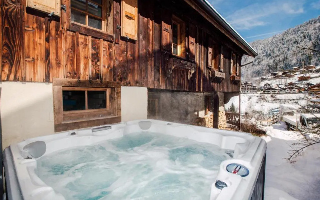 Chalet Vogue