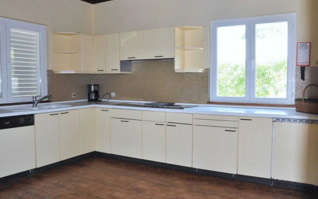 Spacious Villa in Vilamoura With Barbecue