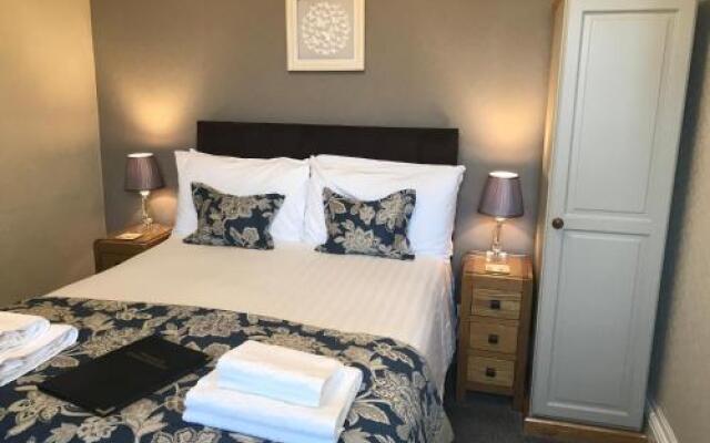 Orchard Hill Hotel