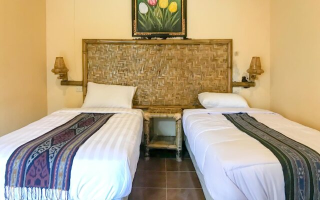 Surya Karhyn Hotel & Restaurant
