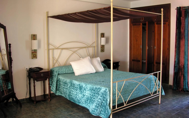 Hotel de Naturaleza Rodalquilar Spa Cabo de Gata