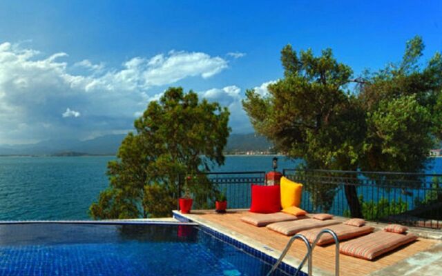 Ece Hotel Sovalye Island