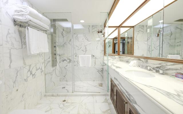 Holiday Inn Golden Mile Hong Kong by IHG
