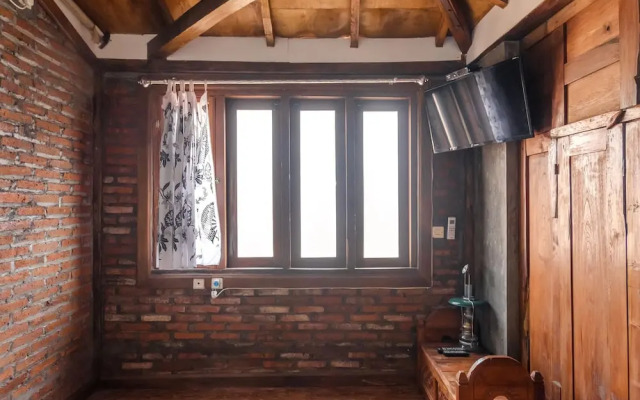 TwoSpaces Living at Bunga Desa Jimbaran