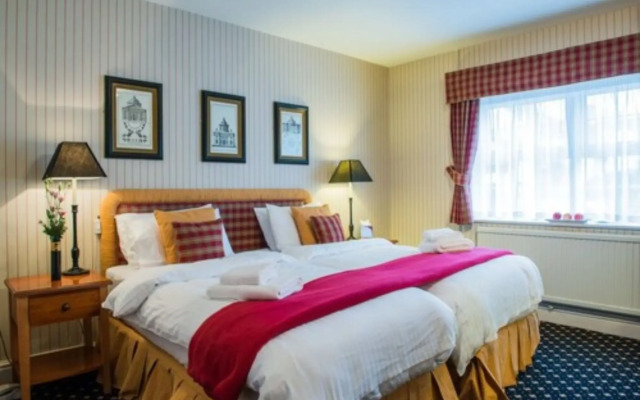 The Bear Hotel, Crickhowell
