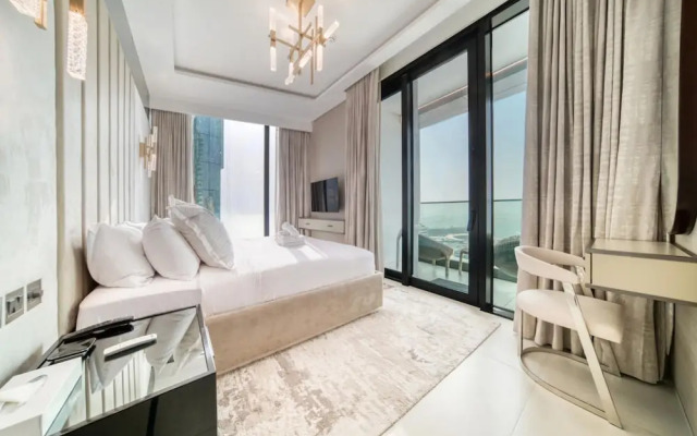 Picturesque Balcony and Beach Haven at Address JBR