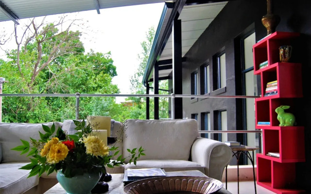 The Bright House Villa