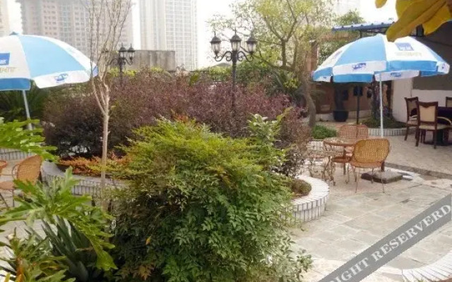 Tiange Theme Hotel (Jianzhong Branch)