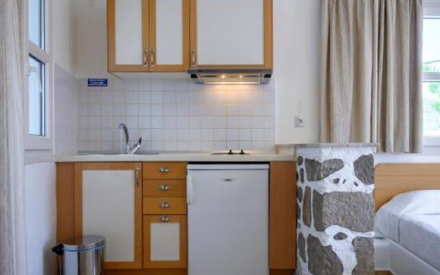 Filoxenia Apartments