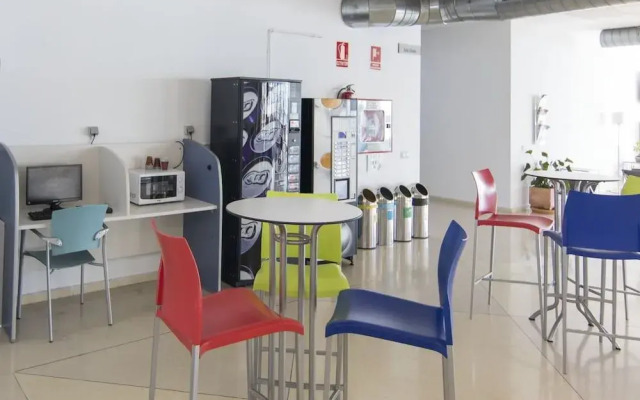 Albergue Inturjoven & Jaen - Hostel