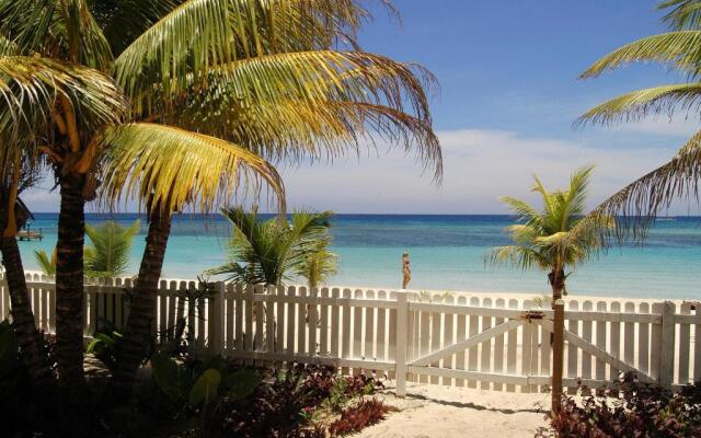 Paradise Beach Hotel & Resort
