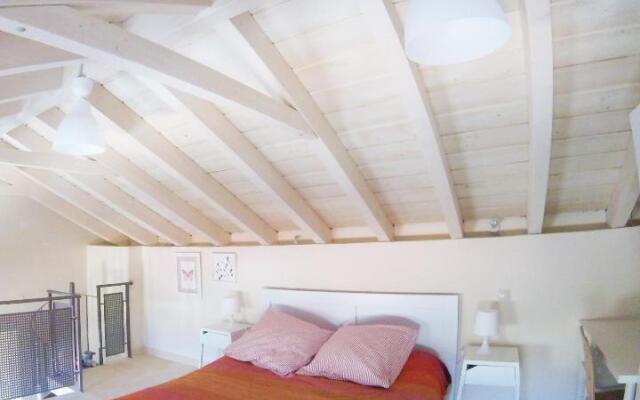 Arapakis Apartment