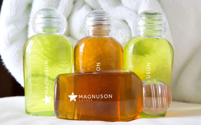 Magnuson Hotel Detroit Airport