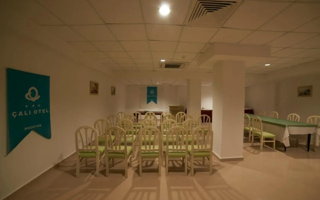Cali Hotel