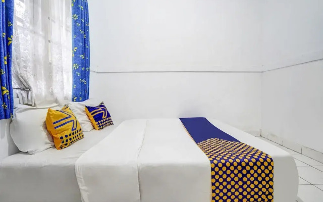 OYO Homes 90914 Eco Tourism Desa Cipada Bukit Senyum Homestay Syariah