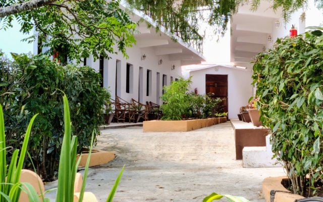 Amaan Beach Bungalows