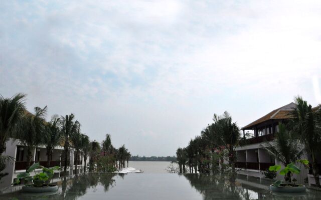 Emerald Hoi An Riverside Resort