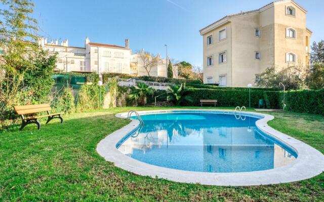 Nice apartment in S'Agaró with pool