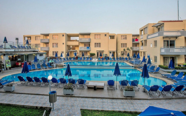 Menia Beach Hotel