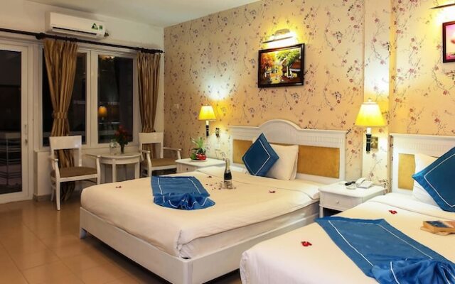 Friends Inn  Travel