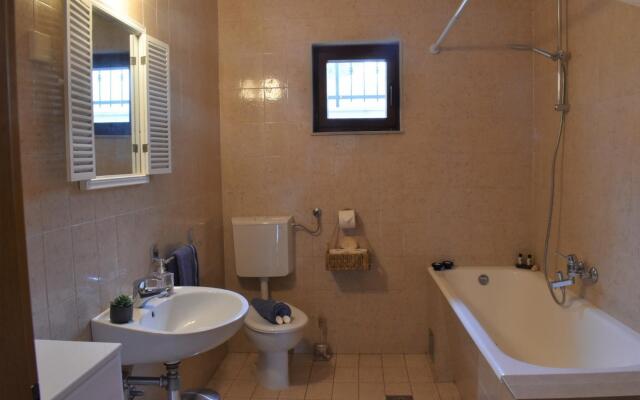 Frama - 3 Apartments - A2 More