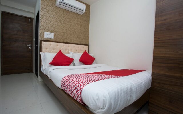 Hotel Blh By OYO Rooms