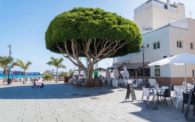 Modern Apartment Los Cristianos Center