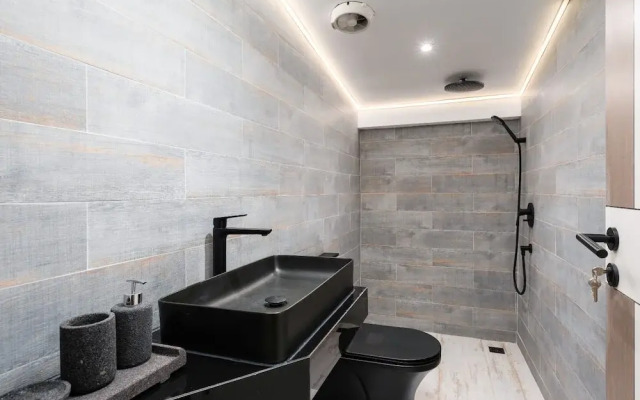 Aidan Beachfront Suites 5Bed Lamai KBR28