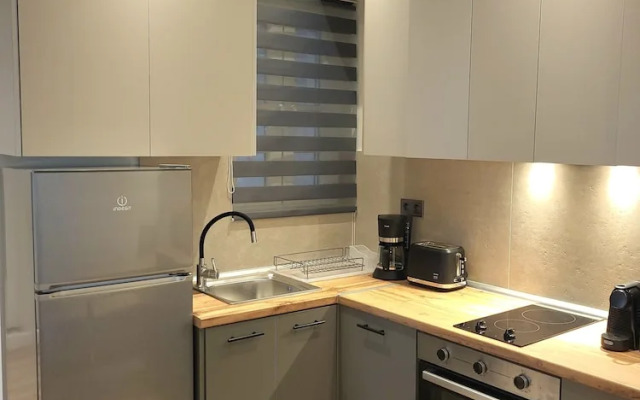 Lorenzo Mavili Suite