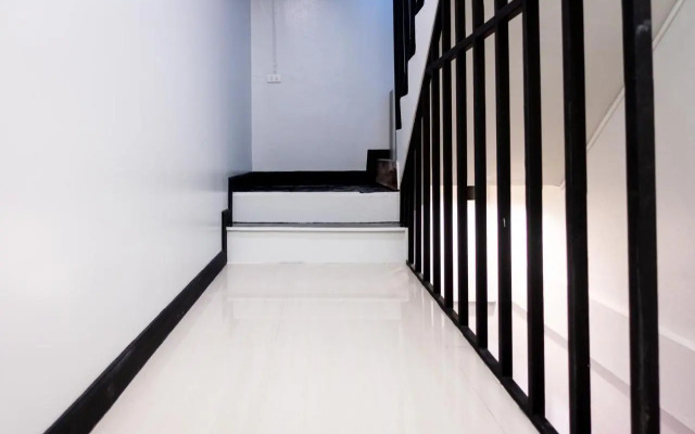 T5 2 Bedrooms/6guests/full kitchen/1 min to BTS