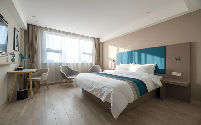 Homeinn Selected Hotel (Wuxi Anzhen East Railway Station RT-Mart)