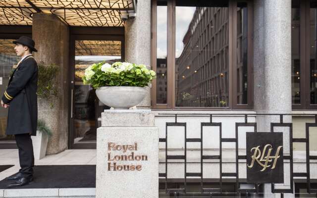 Montcalm Royal London House, London City