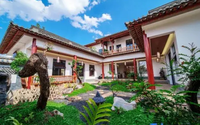 Jianshui Zuoyunju Homestay